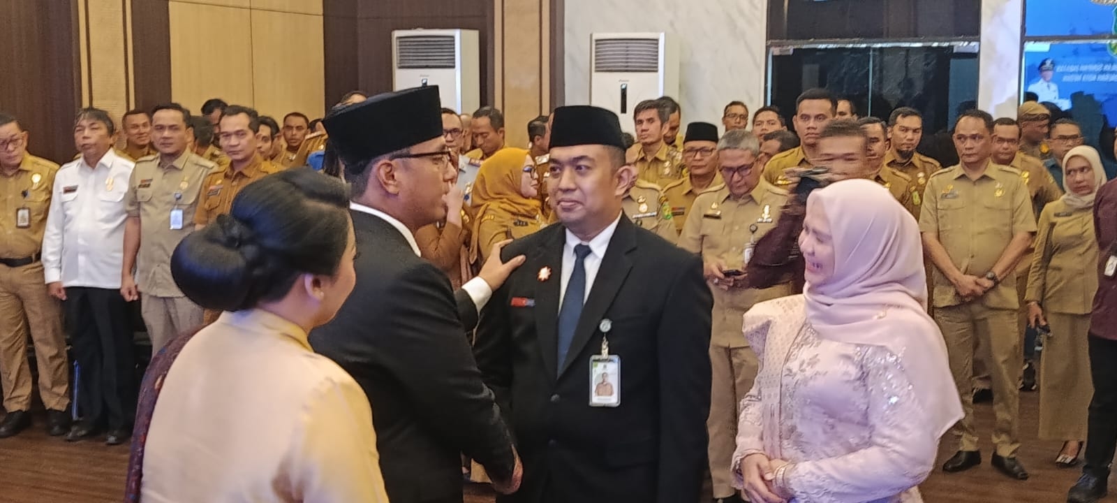 Wali Kota Rico Waas Lantik Erfin Fachrurazi Jadi Pj Sekda Medan, Tekankan Integritas dan Responsivitas