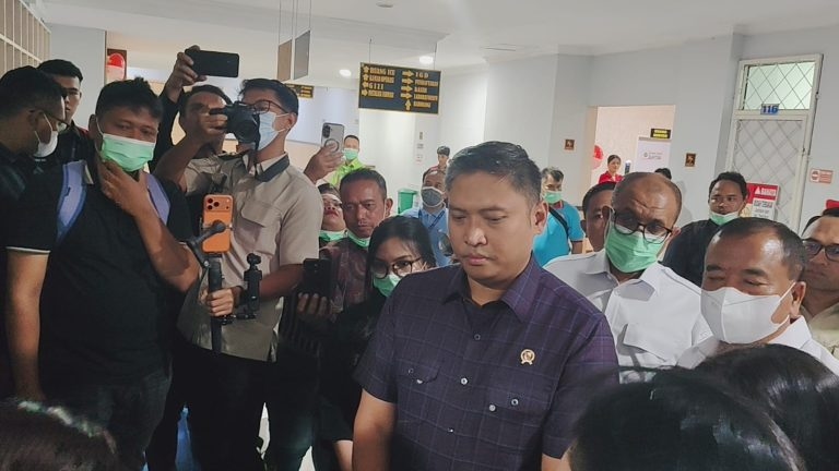 Buntut Tragedi Keracunan Massal MBG di Karo, Kepala BGN Bawa Ancaman Pemecatan ASN Hingga Suspend Dapur SPPG