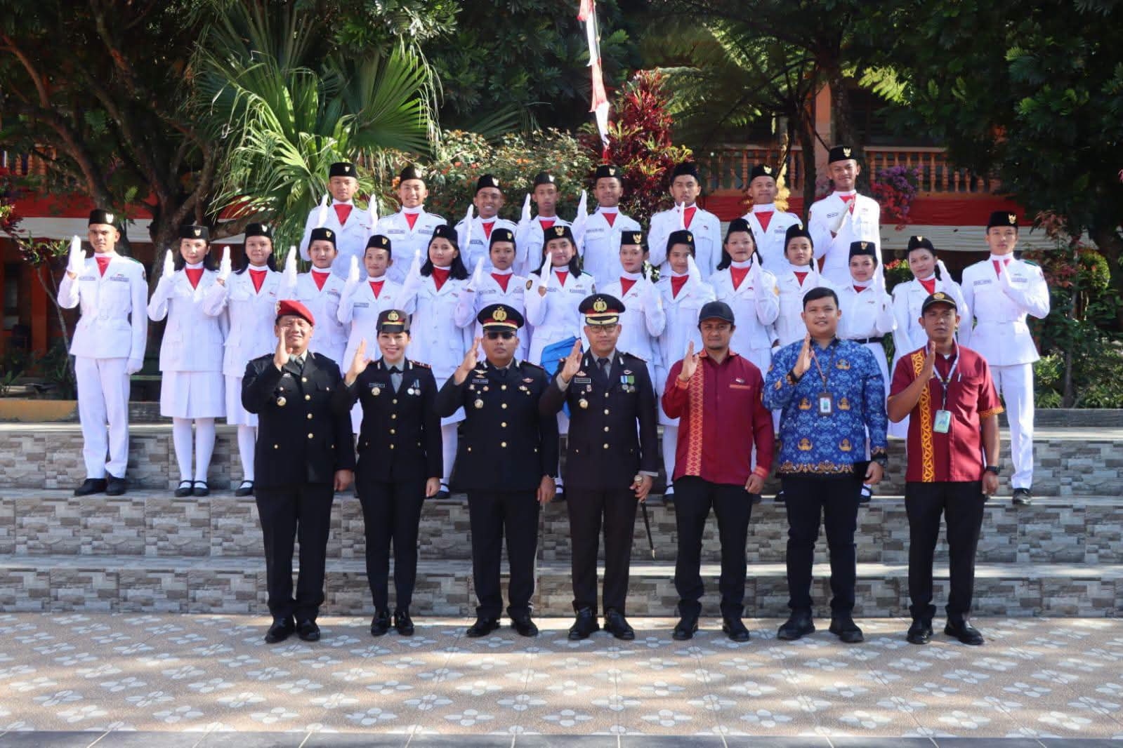 Upacara HUT Ke-81 RI di Yayasan Santa Maria Kabanjahe, Kapolres Karo Imbau Pelajar Isi Kemerdekaan dengan Prestasi
