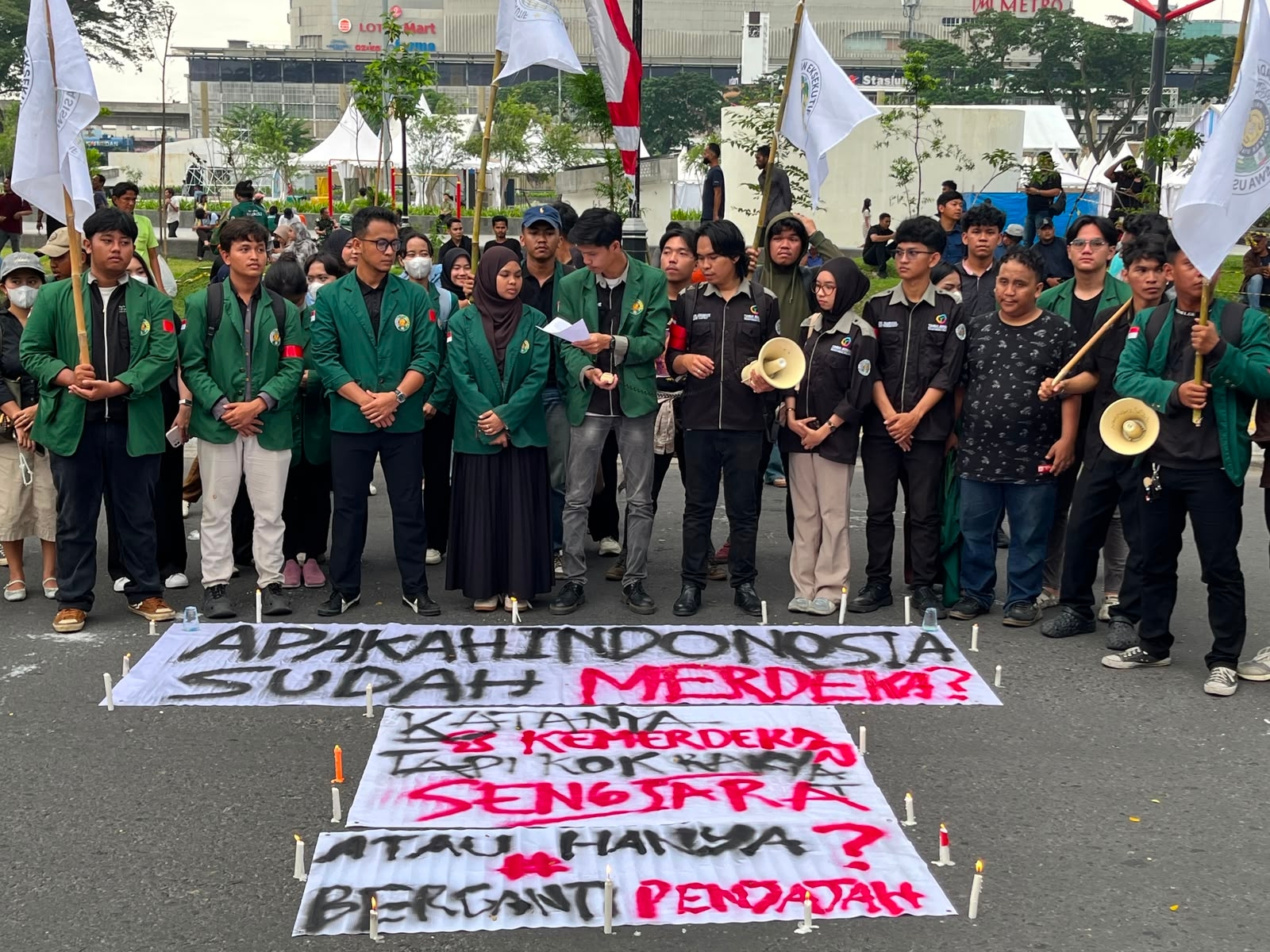 BEM USU Guncang Medan, Gebrak Rezim Prabowo-Gibran Lewat 8 Tuntutan Panas di Refleksi Kemerdekaan