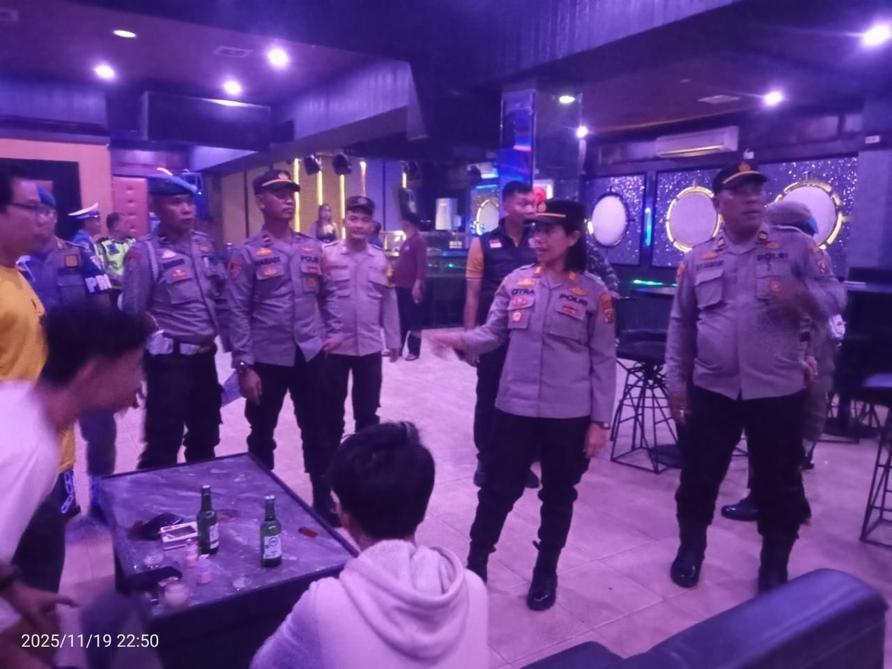 Petugas Gabungan Polsek Kualuh Hulu, TNI, dan Satpol PP Sisir Lokasi Rawan Kejahatan di Labura