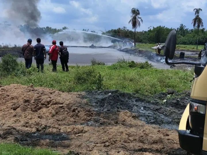 Kebakaran Fat Pit PKS Dolok Ilir Simalungun Buat Asap Pekat Membumbung Hingga Kota Serbelawan