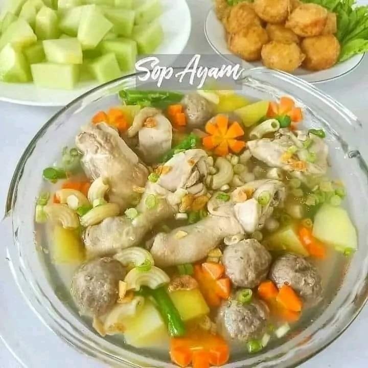 Resep Sop Ayam Bakso, Selain Menu Makan Siang Bisa Jadi Ide Jualan di Bulan Ramadhan