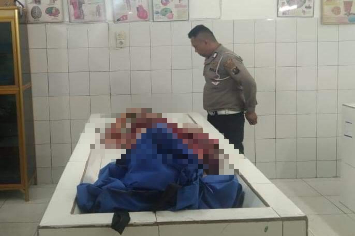Satuan Lalulintas Polres Simalungun Evakuasi Jasad Korban Tabrak Lari