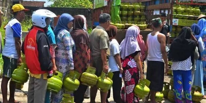 Fatwa MUI: Orang Kaya Haram Pakai LPG 3 Kg! Hingga Gibran Sidak Tapi Dicuekin Warga