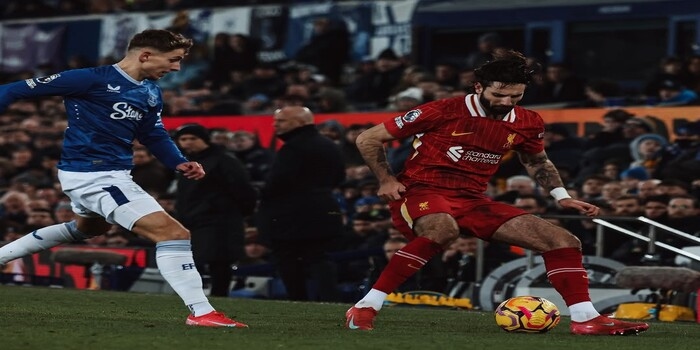 Duel Panas Derby Merseyside Everton vs Liverpool, Gol Menit 98, dan Kontroversi 4 Kartu Merah!