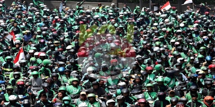 Hari Ini Ojol Demo di Jakarta: Fokus pada THR dan Penghapusan Program Tarif Murah