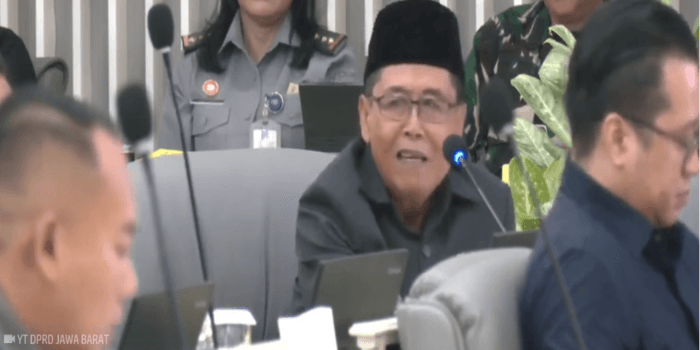 Drama Paripurna DPRD Jabar! Fraksi PDIP Tinggalkan Sidang, Tuntut Klarifikasi Gubernur Dedi Mulyadi
